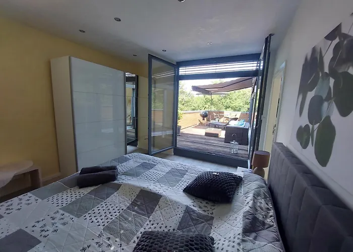 Апартаменты Tolle Penthouse Direkt Am Park *